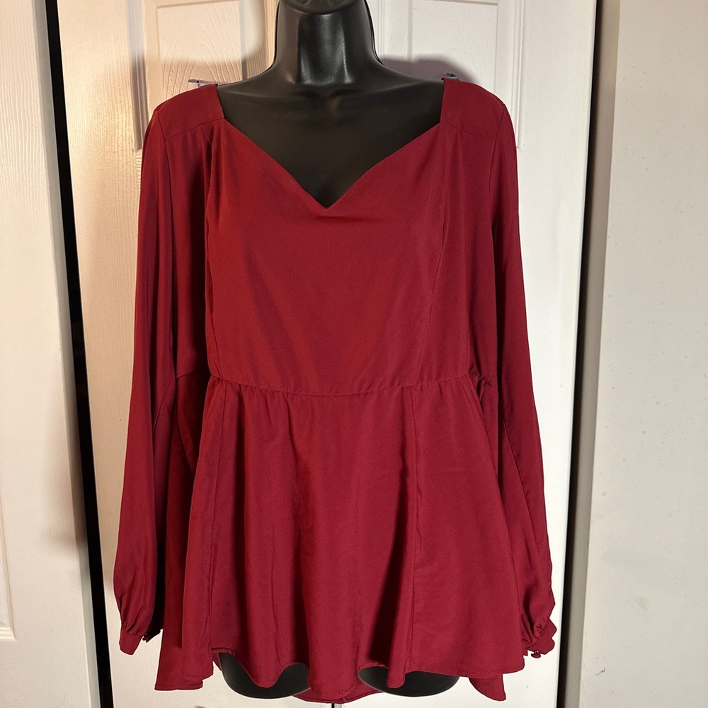 Torrid - *Plus Size* Wine red blouse - Size 3